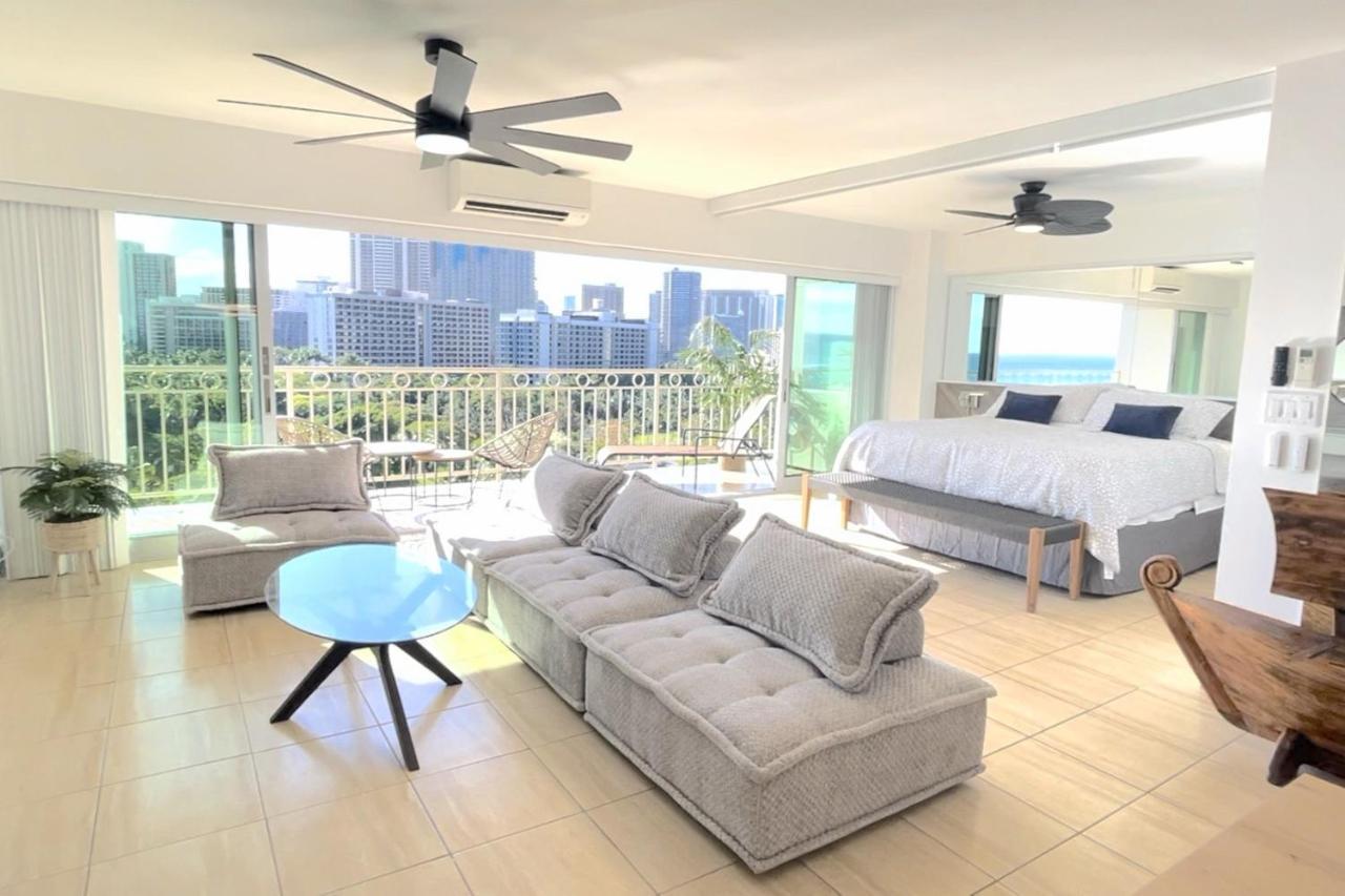 Waikiki Shore 1116 Beachfront Гонолулу Экстерьер фото